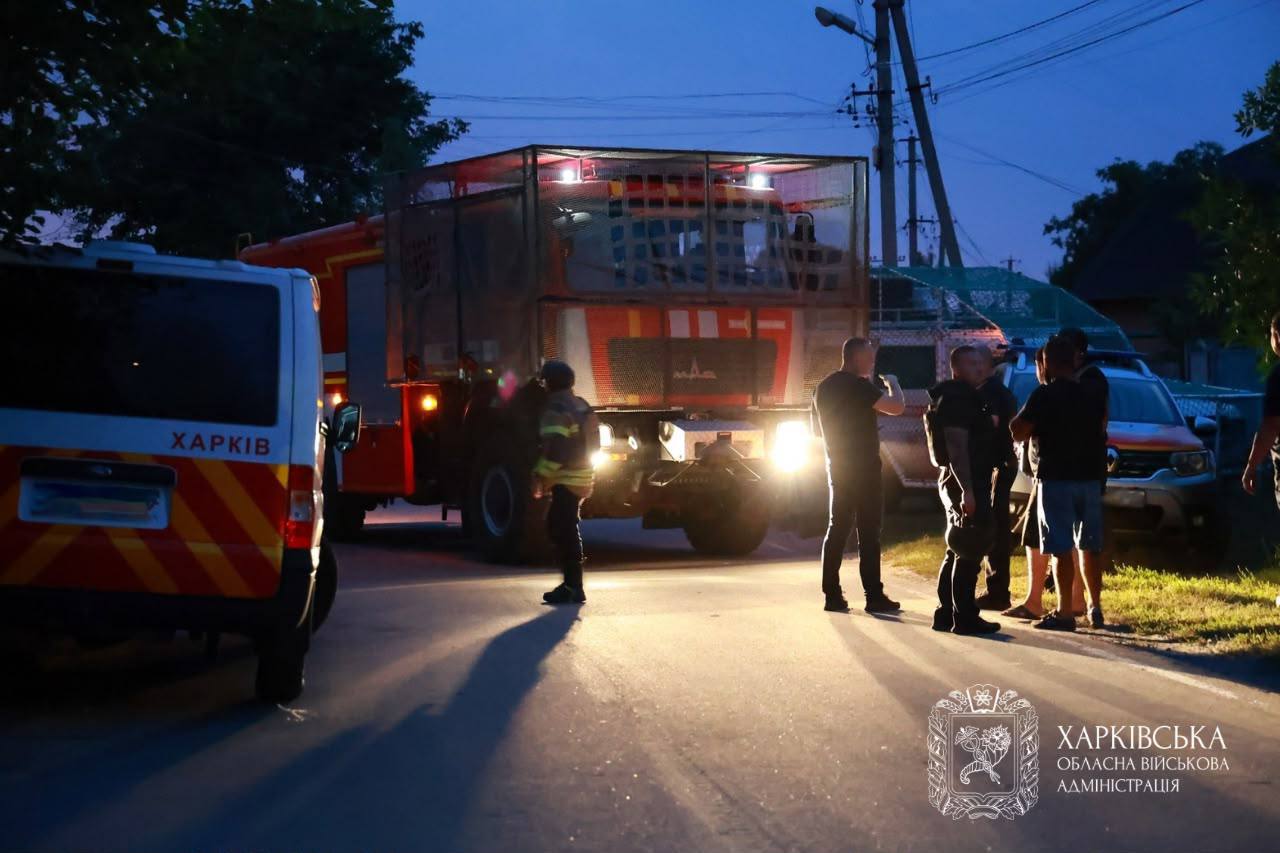 Обстріл передмістя Харкова: троє загиблих, пошкоджено щонайменше 10 будинків