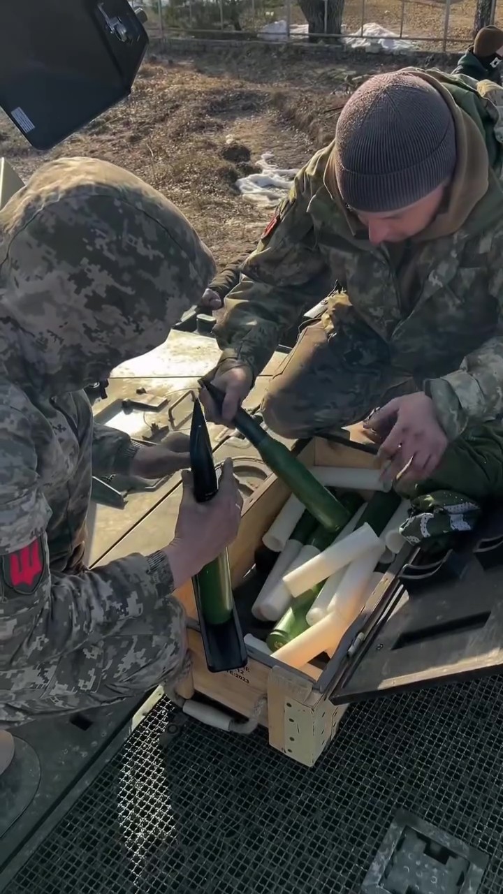 «Нагадує космічний корабель»: повітряні сили показали зенітки Skyranger 35