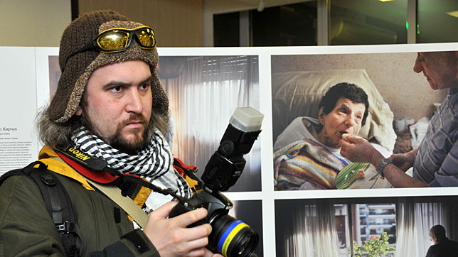 Фотографы из Украины призерами не стали, однако украинские реалии запечатлены на снимках иностранных фотожурналистов, ставших победителями.