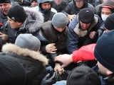 Протестуючі захопили Івано-Франківську ОДА