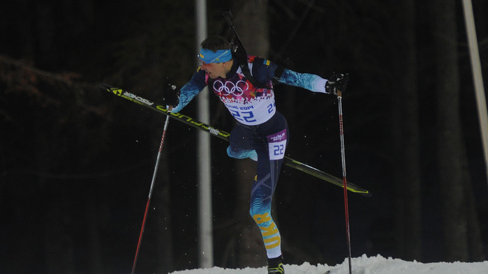 Андрей Дериземля во время гонки преследования упал на первом круге