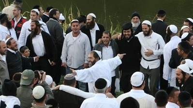 Паломники-хасиди з'їжджаються до Умані