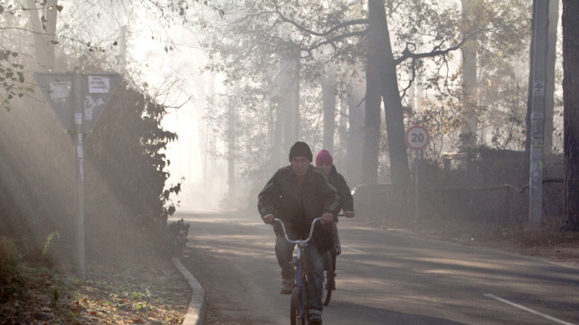 Улицы города в дыму.