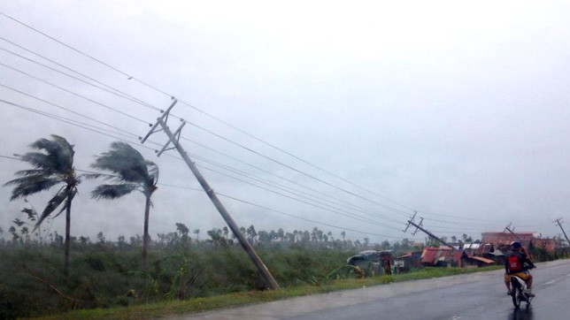 Последствия тайфуна "Хагупит".