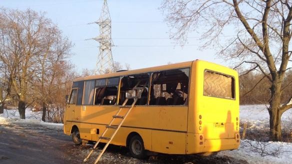 Обстрелянный автобус под Волновахой, 13 января