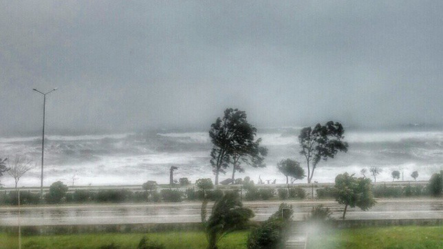 Через негоду в Анталії закрилися школи