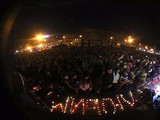 Сотни людей во Львове зажгли свечи
