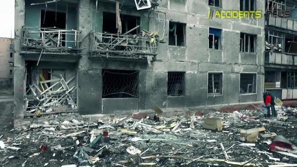 Углегорск практически уничтожен артиллерией