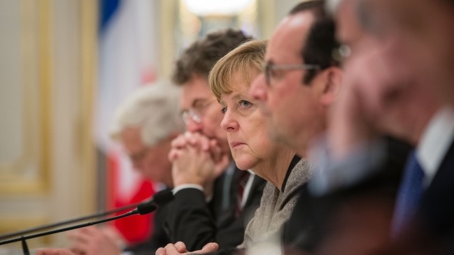 Встреча Порошенко с Меркель и Олландом завершилась поздно вечером