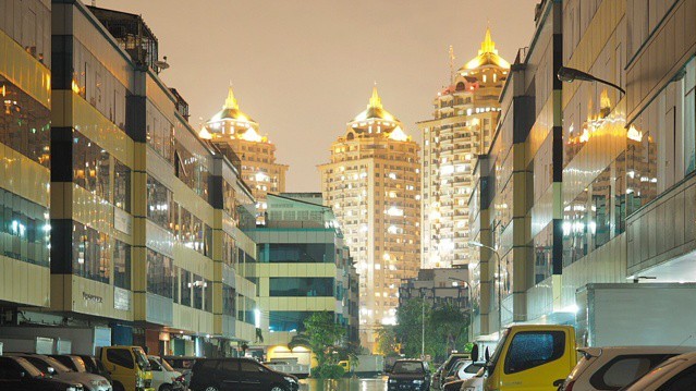 Рівень води на вулицях Джакарти вражає індонезійців