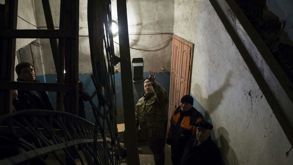 Порошенко посетил обстрелянный Краматорск