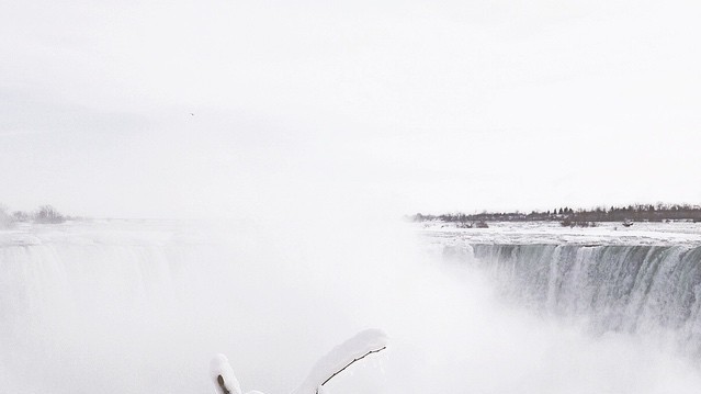 Ніагарський водоспад взимку