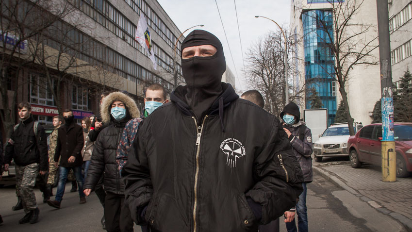 Во время пикета под ГПУ активисты подчеркнули мирный характер акции