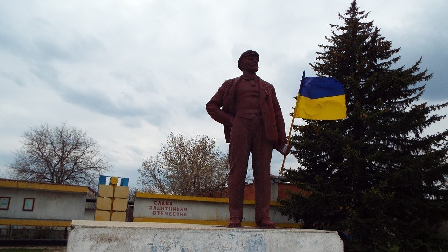 В Україні намагаються позбутися радянських символів