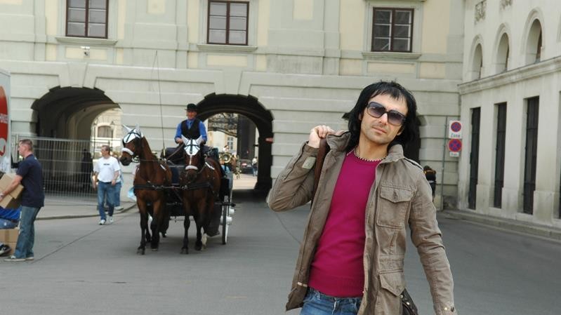 Святослав Вакарчук родился 14 мая 1975 года