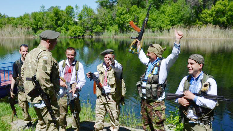 Бійці в Луганській області