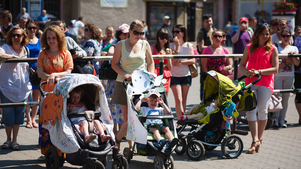 Парад візочків в Івано-Франківську проходить десятий раз