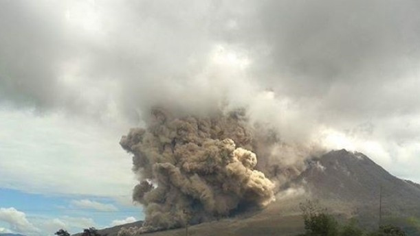 Вулкан Синабунг