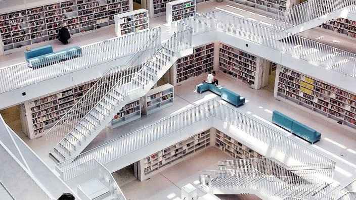 Лауреатами конкурсу стали 57 фотографів з різних країн