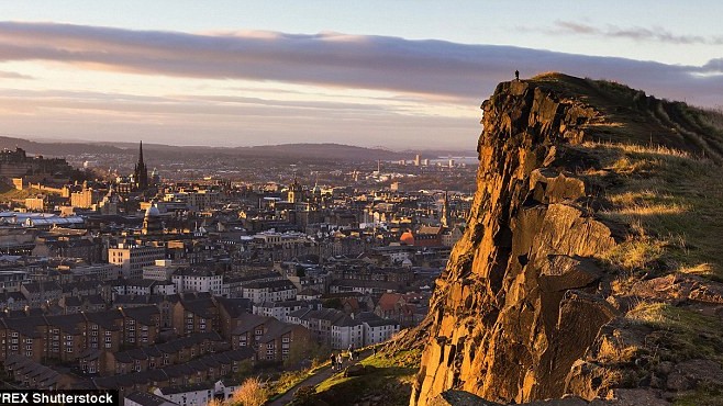 Конкурс називається "Landscape Photographer of the Year"