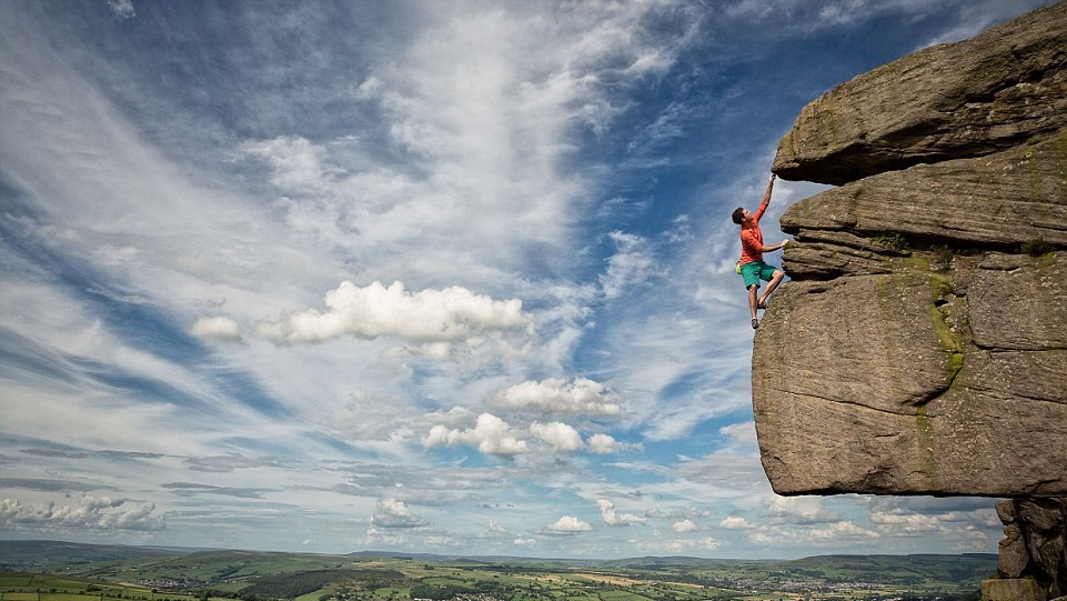 Конкурс називається "Landscape Photographer of the Year"
