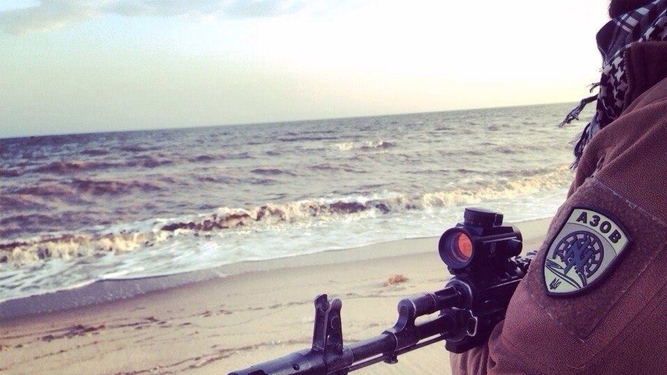 У листопаді 2014 року росіянин прибув на блокпост українських військовослужбовців у Маріуполі