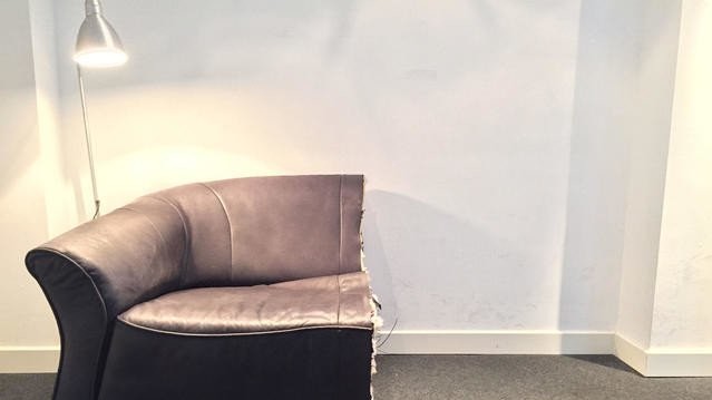 Свою частину майна хлопець вирішив продати