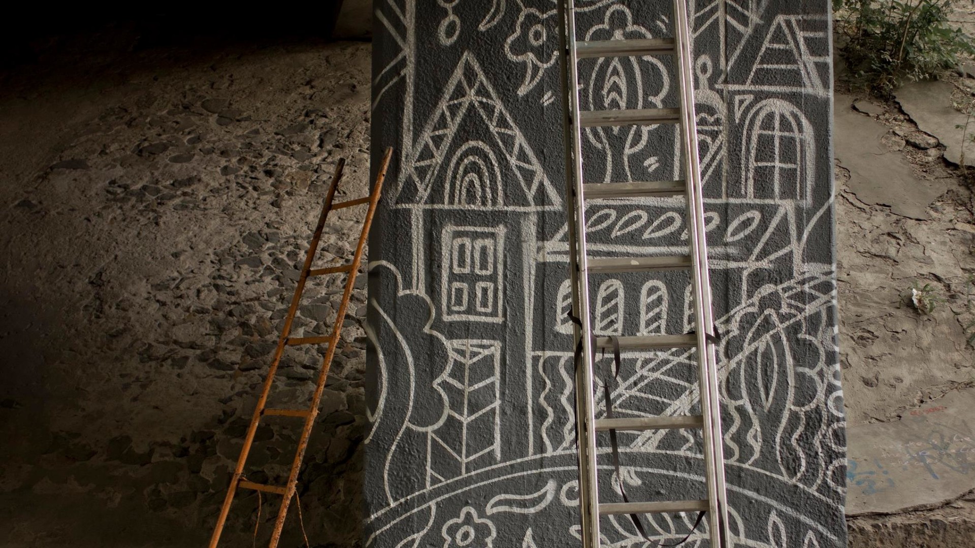 Мост у Голосеевского парка