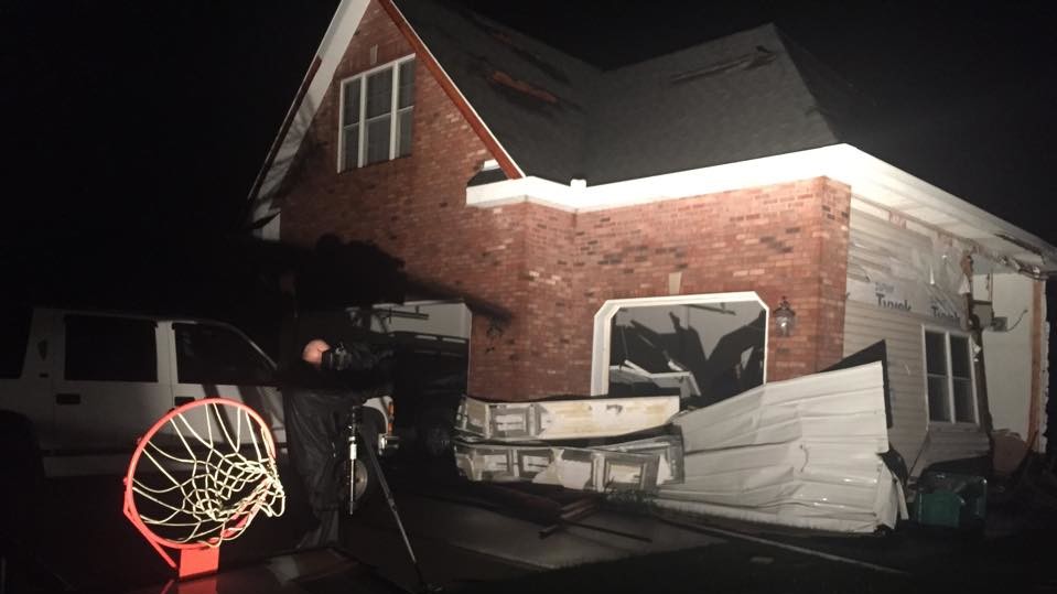 Торнадо в Коал Сити