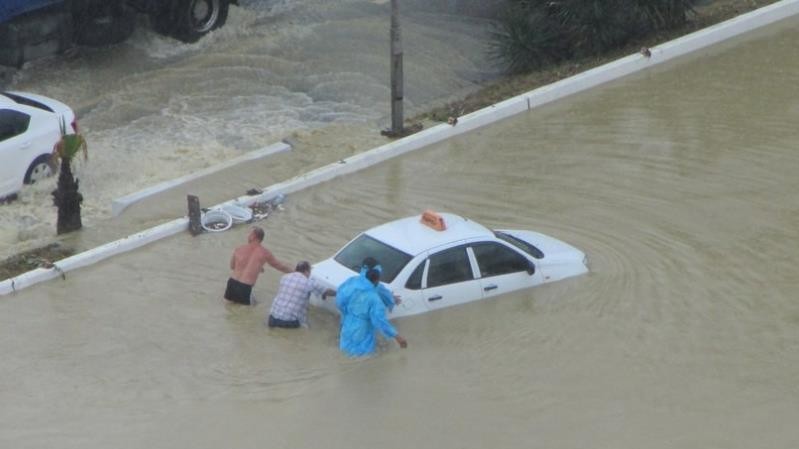 Повінь в Сочі