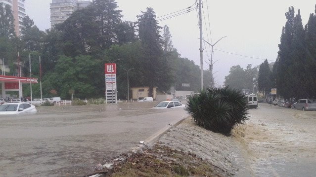Повінь в Сочі