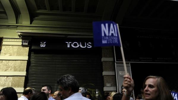 У Греції стартував референдум