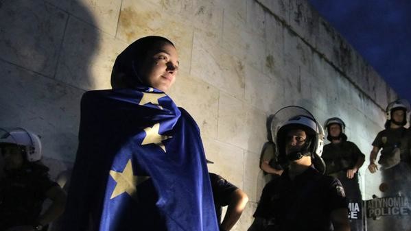 Мітинг в підтримку єврозони, Афіни, 30 червня