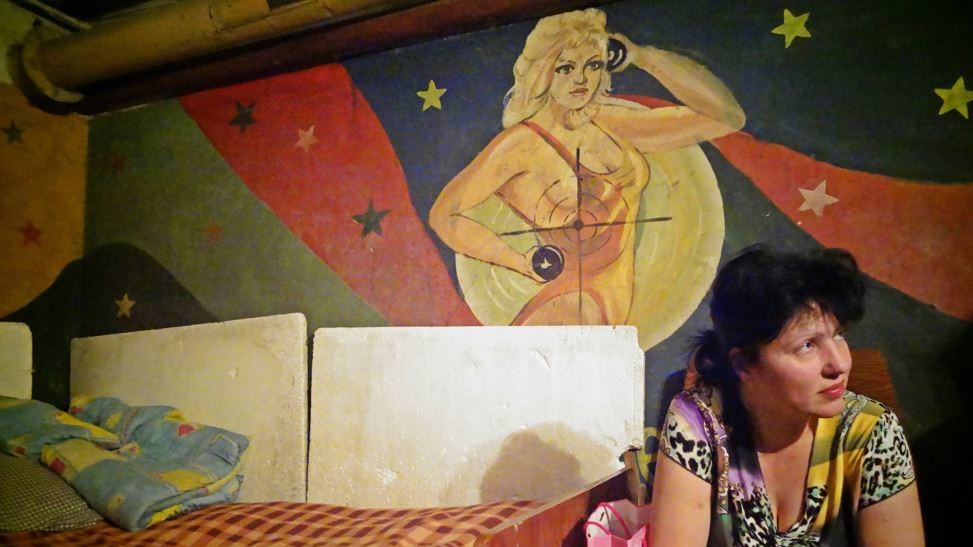 Жизнь в подвале