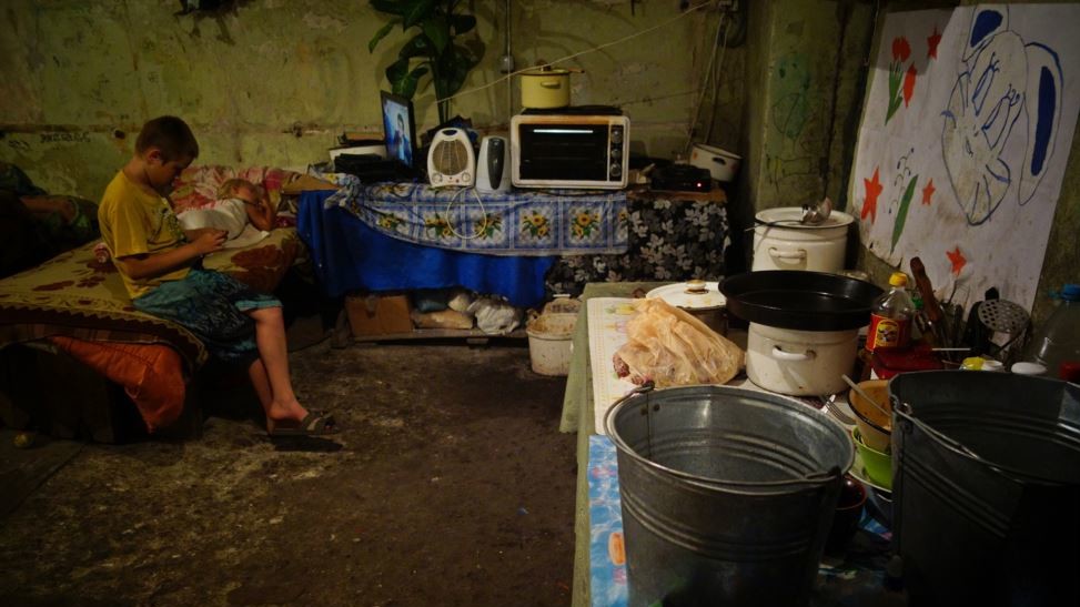 Жизнь в подвале