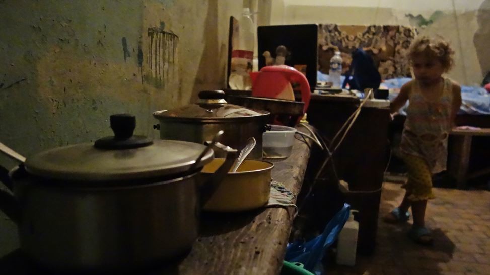 Жизнь в подвале