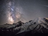 Фото Xiaohua Zhao. 
Відображення нічного неба в Болівії.