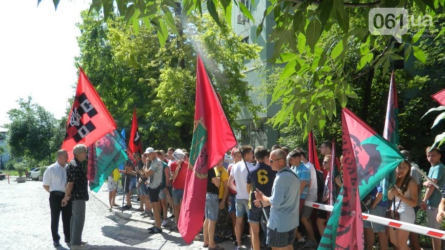 Пикет под зданием прокуратуры