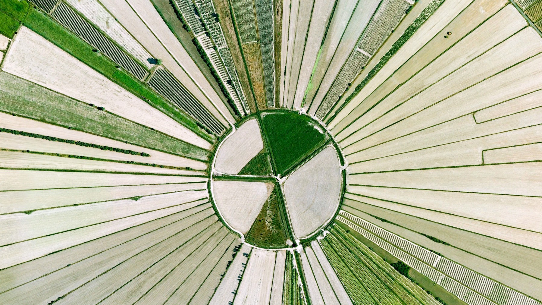 Найкрасивіші куточки планети потрапили у проект Earth View