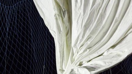 Цай Гоцян оригинально поздравил свою бабушку с Днем рождения