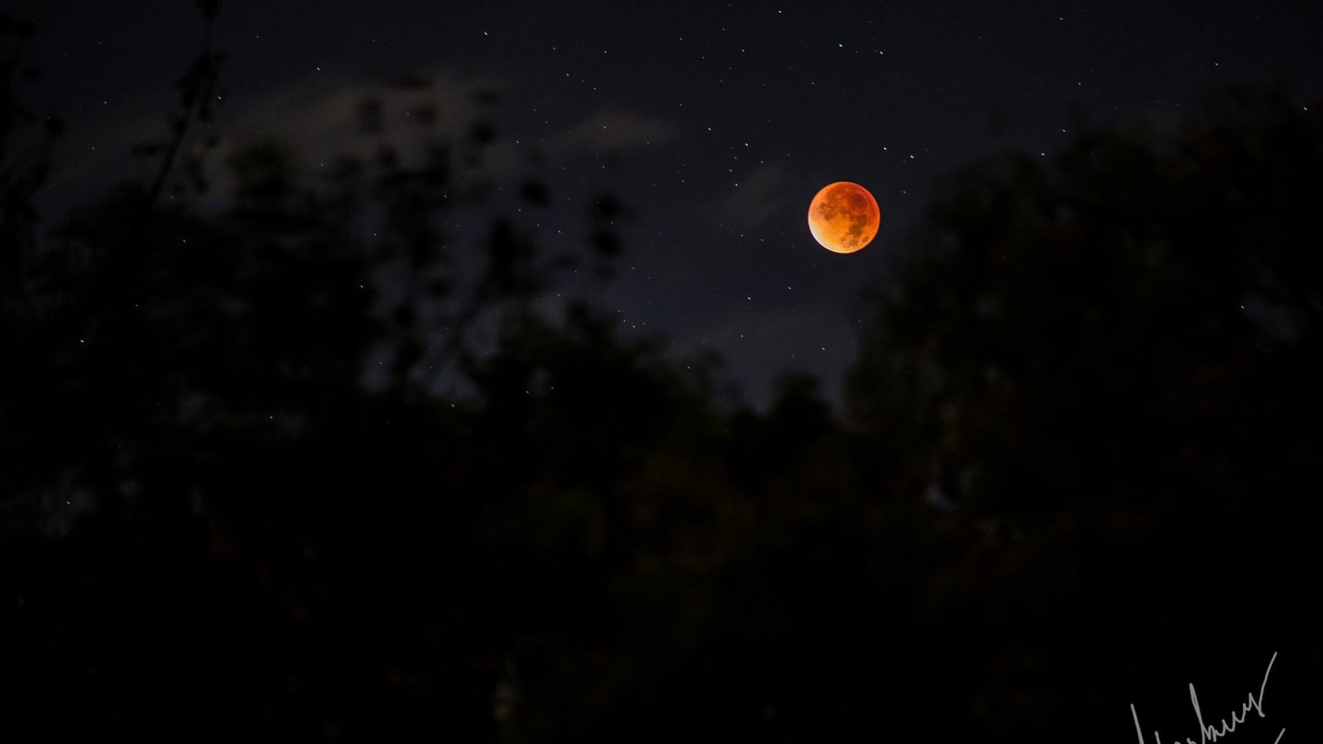 Суперлуние