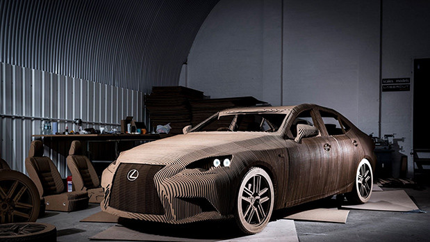 Lexus представила рабочую полномасштабную модель автомобиля из картона