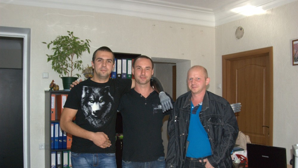 Щоб навчиться керувати протезом потрібні спеціальні тренування