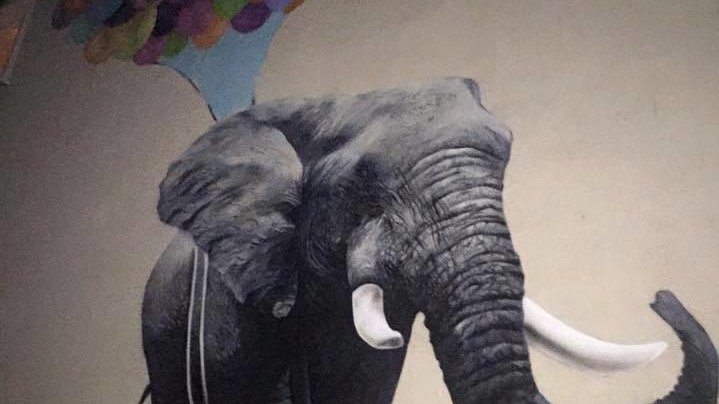 Мурал на улице Туполева