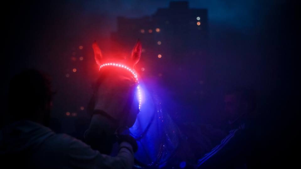 Фото зі зйомок кліпу MØ Kamikaze в Києві