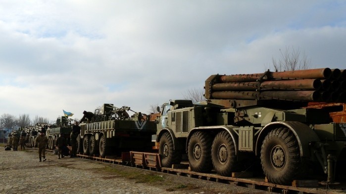 Російських окупантів цікавить переміщення техніки і зброї ЗСУ