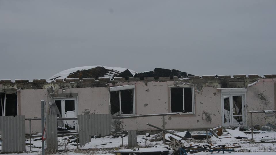 В Станиці Луганській знаходиться пункт перетину лінії розмежування