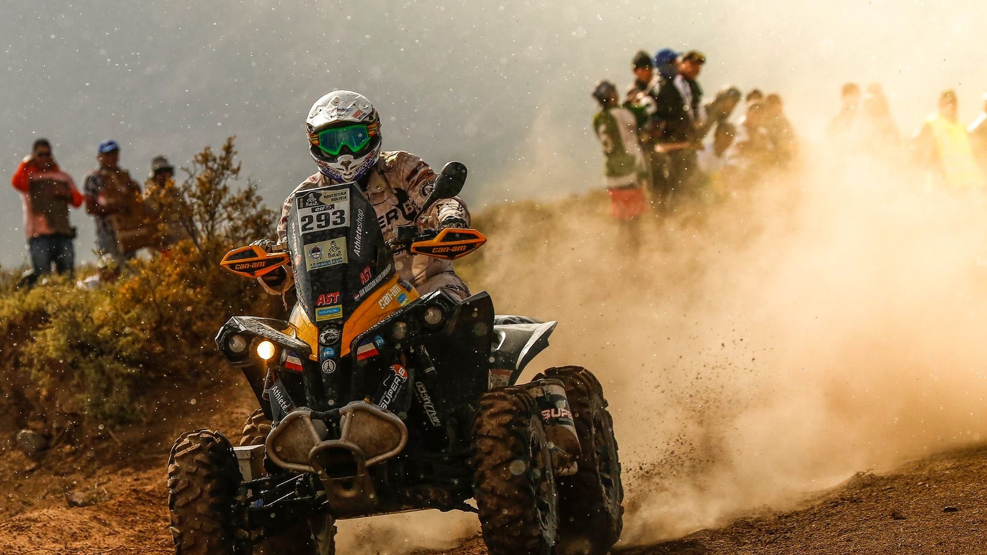 Пилоты преодолевают трудный маршрут