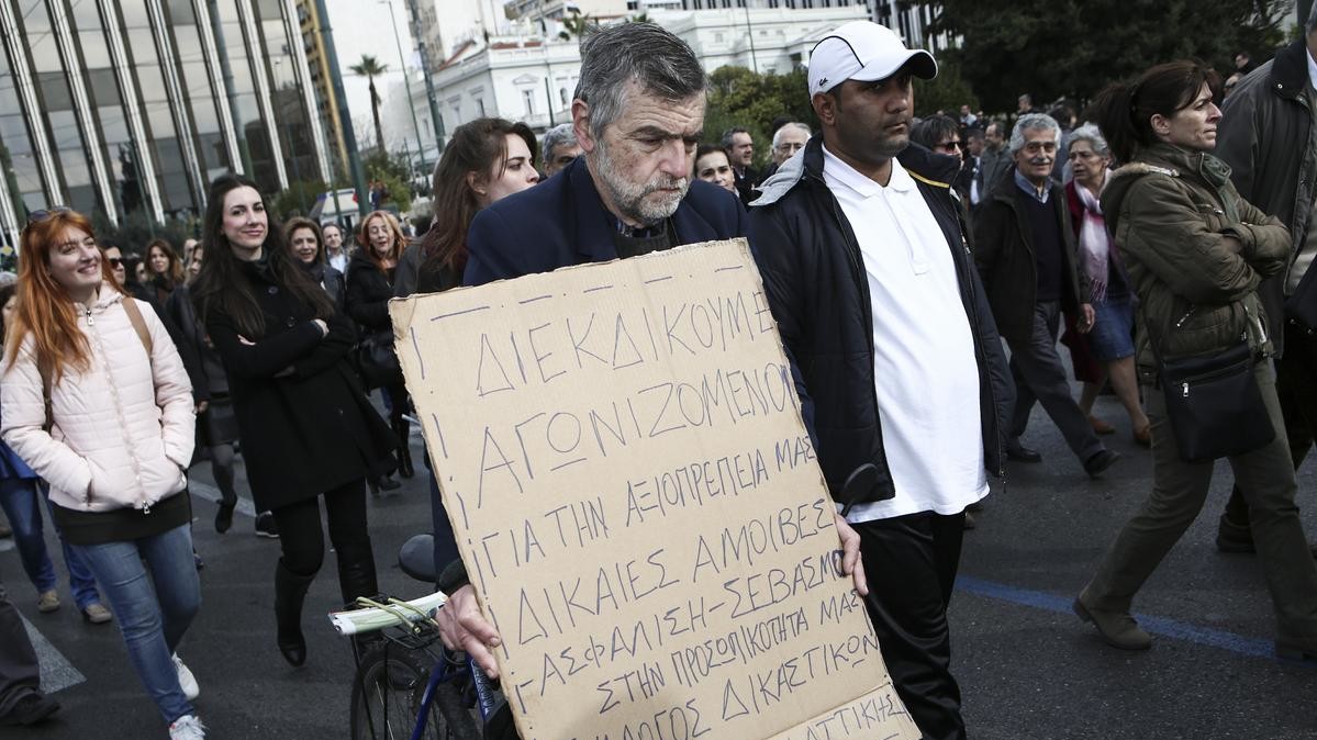 Во время акции начались столкновения с правоохранителями