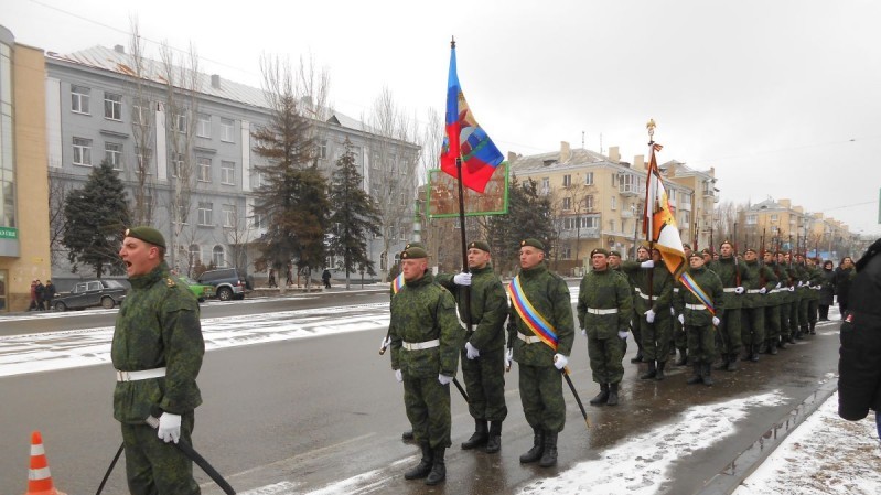 Луганськ у лютому виглядає похмуро